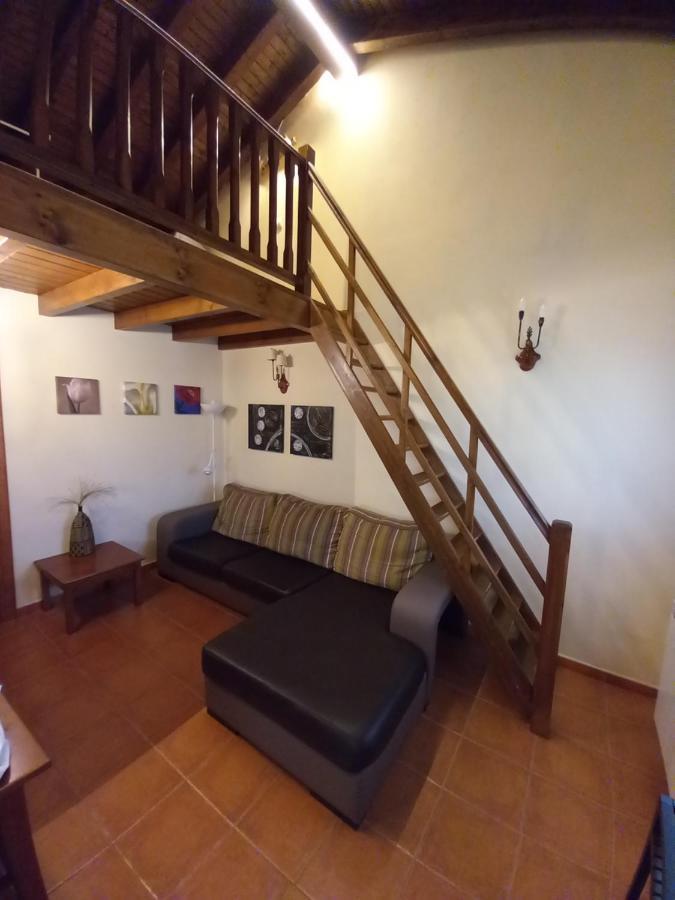 Gasthaus Coviellador Cangas De Onis Exterior foto