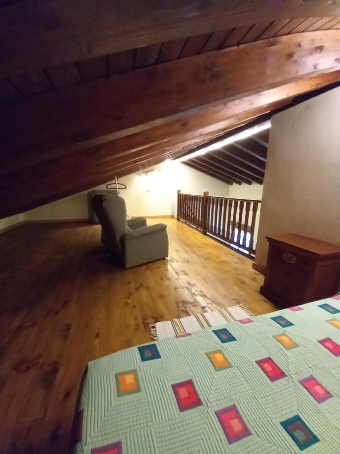 Gasthaus Coviellador Cangas De Onis Exterior foto